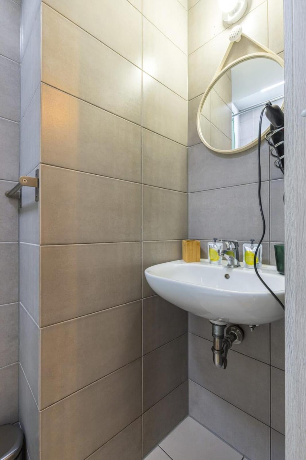 Fricero - Comfortable 5 People- 200m Near The Sea Nice